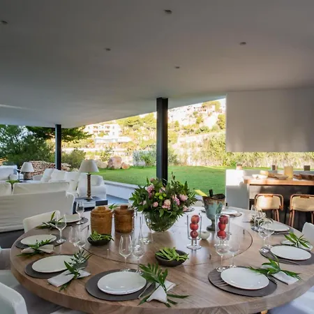 Willa Delux 5 Bedroom Villa