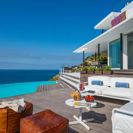 Willa Delux 5 Bedroom Villa *