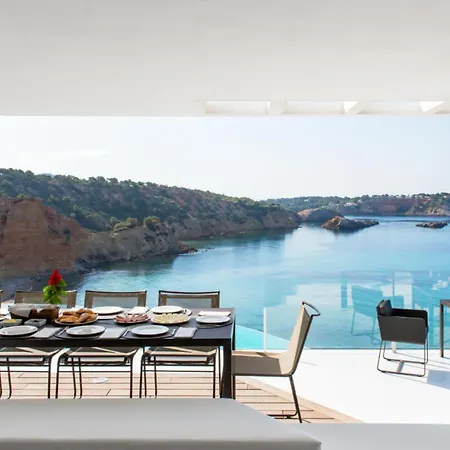 Delux 5 Bedroom Villa Split